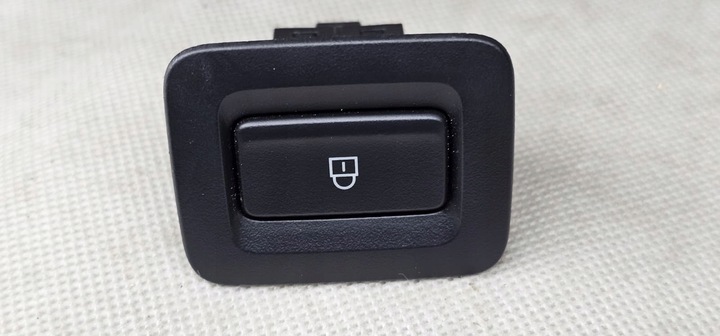 фото №1, Mazda cx-30 2023 кнопка центрального замка ka118k1827