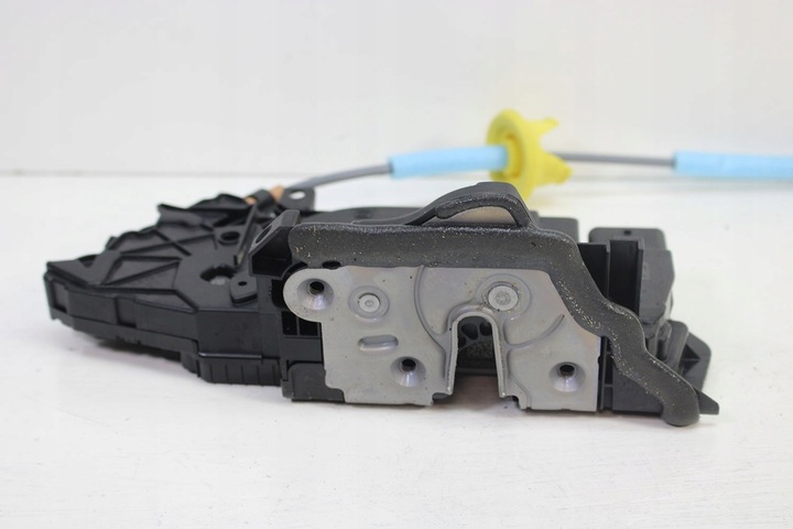 фото №13, Bmw x1 u11 замок дверь 7445042 7445043 7445045 7445046 51217445042 51217445