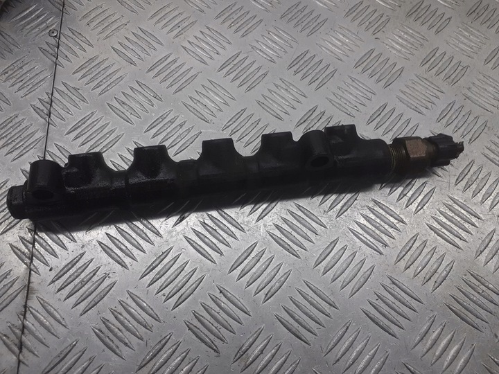 фото №3, Планка впрыскивающий toyota corolla verso 2.0 d4d