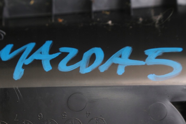 фото №10, Mazda 5 cr рестайлинг i 2.0 16v туннель подлокотник бардачок