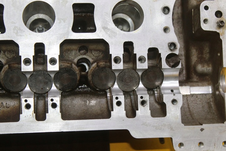 фото №9, Головка audi a4 b7 b6 a6 vw passat b5 fl 2.0 b alt 06b103373al 06b103127m