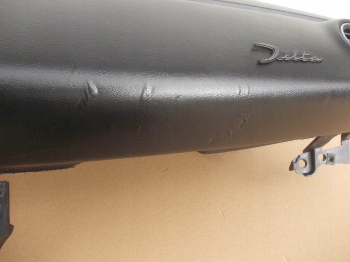 фото №9, Панель консоль подушки lancia delta iii європа оригінал