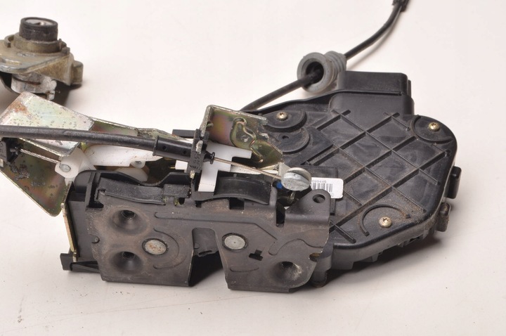 фото №6, Aston martin db9 замок двері праві перед 10 pin 30699445