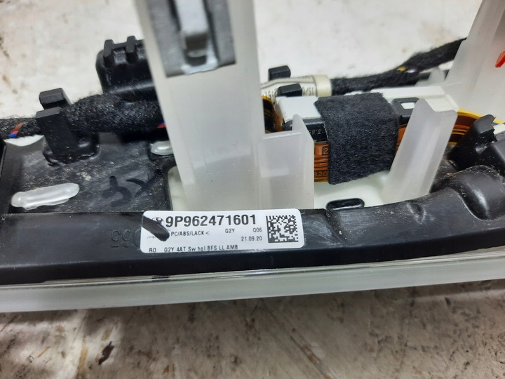 фото №6, Bmw 3 g20 dekor планка консолі 9p962471601