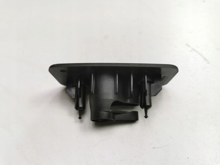 фото №10, Крышка, подпорка, правая, чёрная opel insignia oem номер 2351000 13293377