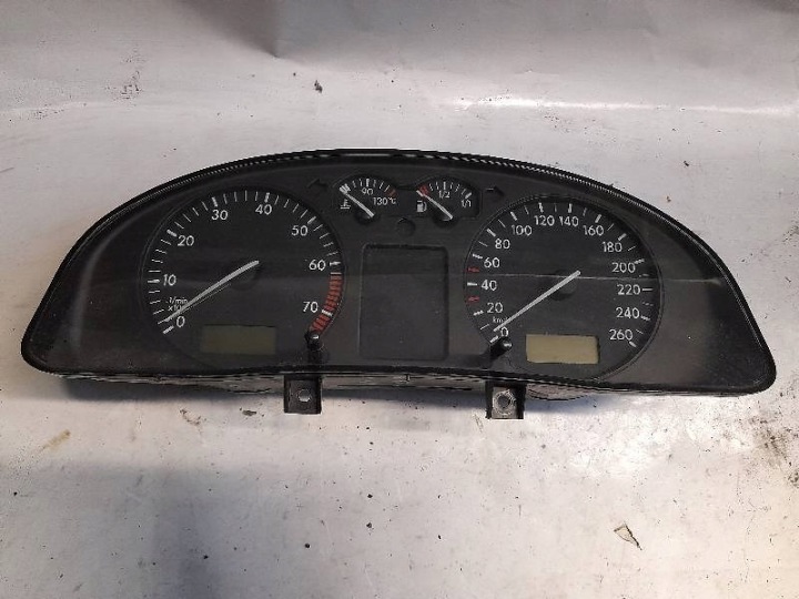 фото №6, Панель приладів 18 3b09190860a volkswagen passat b5