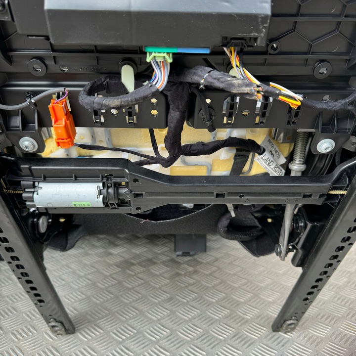 фото №6, Сидіння диван шкіра комплект land rover discovery sport рестайлінг 2022 рік