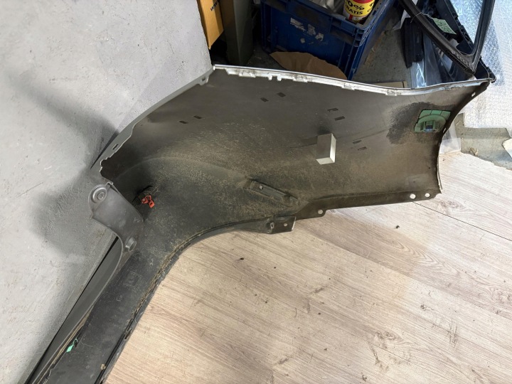 фото №11, Toyota corolla e21 универсал бампер задний 6x pdc 52159-02c80 corolla e21