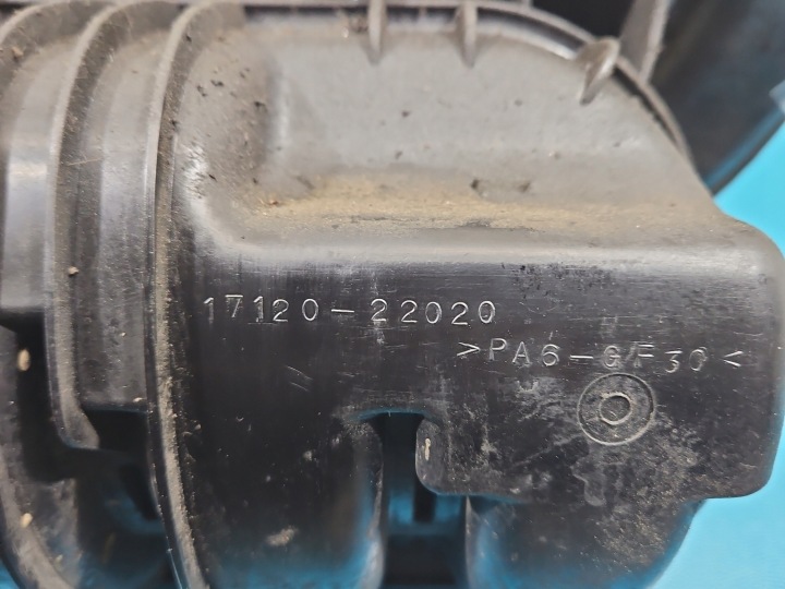фото №10, Коллектор впускной toyota corolla e11 17120-22020 1.4 vvti na 3 болты