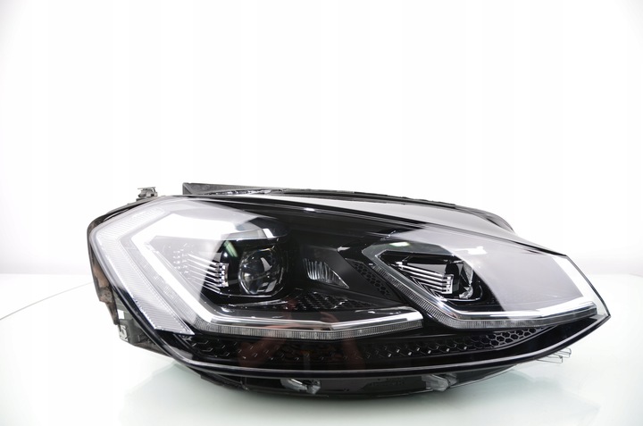 фото №1, Vw golf vii рестайлінг повний led 5g1941036c права лампа передня