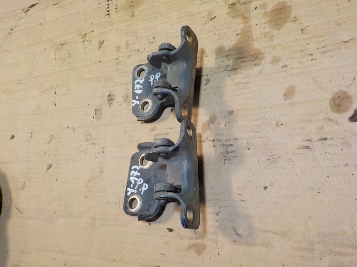 фото №3, Freelander 2.0d петлі праві перед