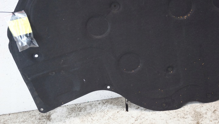 фото №8, Шумоізоляція капота + застібки mercedes c w204