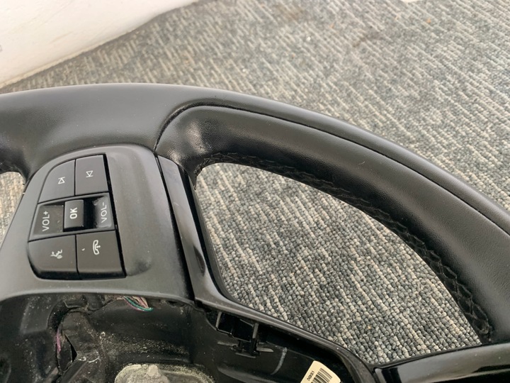 фото №9, Ford mustang mach-e кермо з підігрівом з підігрівом шкіра шкіряний оригінал