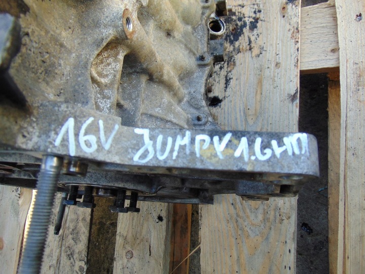 фото №15, Блок двигателя низ citroen jumpy 1.6 hdi 16v 10jbaz