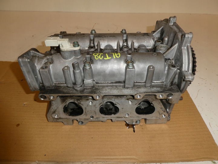 фото №11, Головка двигателя 03e103373c skoda fabia 1 i 1.2 12v