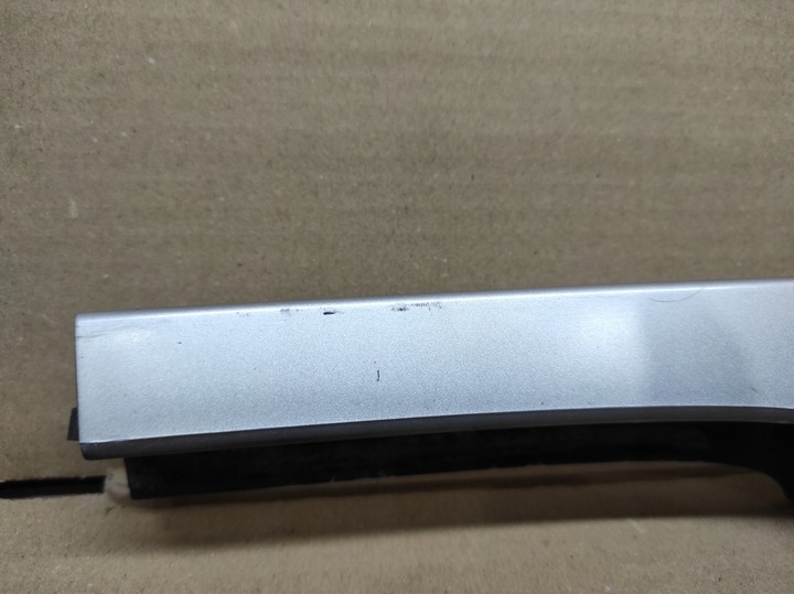 фото №9, Заглушка накладка рейлінг праві зад renault laguna iii універсал