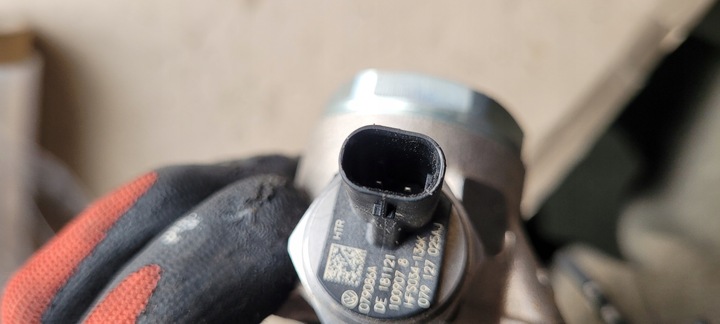 фото №8, S7 4g помпа wyskiego тиску пального 4.0 tfsi 079127025aj s6 c7