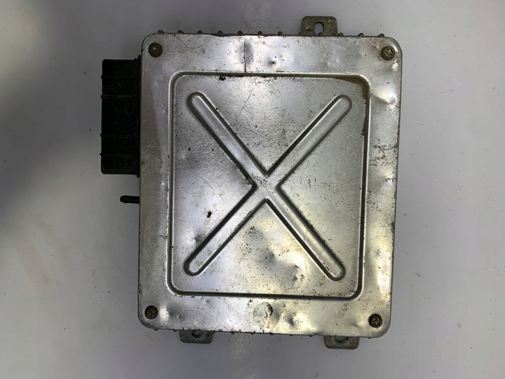 фото №1, Компьютер двигателя mkc104022 rover
