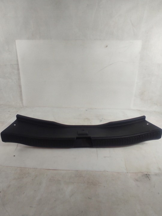 фото №8, Mazda 3 mps hb 03-09 защита ремня багажника bp4k68891 usa
