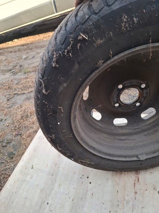 фото №10, Citroen c3 iii 1.6 hdi оригинал диск шина kolo 195/65 r15 iii c3