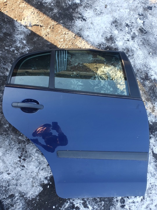фото №10, Двері ліві перед передні volkswagen polo 9n sedan 1.4b 04r4d n4c/au цілі
