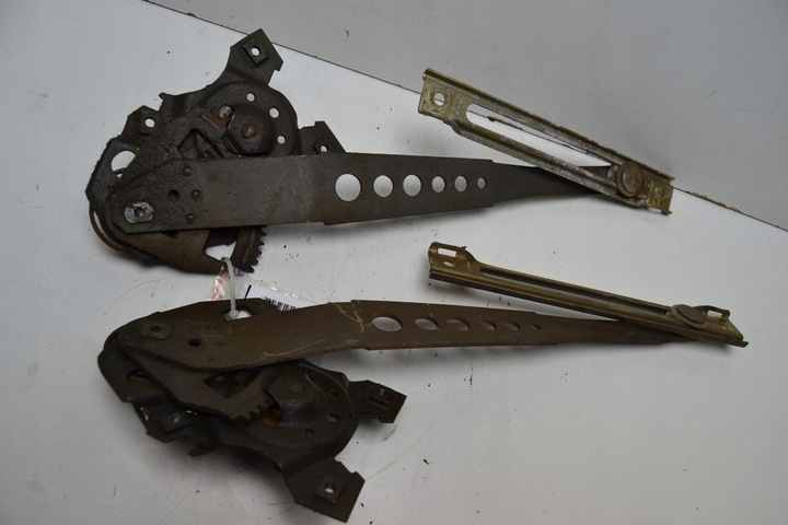 фото №4, Mercedes w123 подъемники стекло задних правый i левый