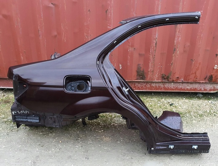 фото №1, Четверть крыло правые зад mercedes w204 sedan