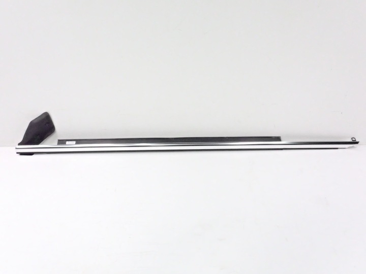 фото №1, Планка накладка дверь правая a8 d4 4h0853284a 2zz