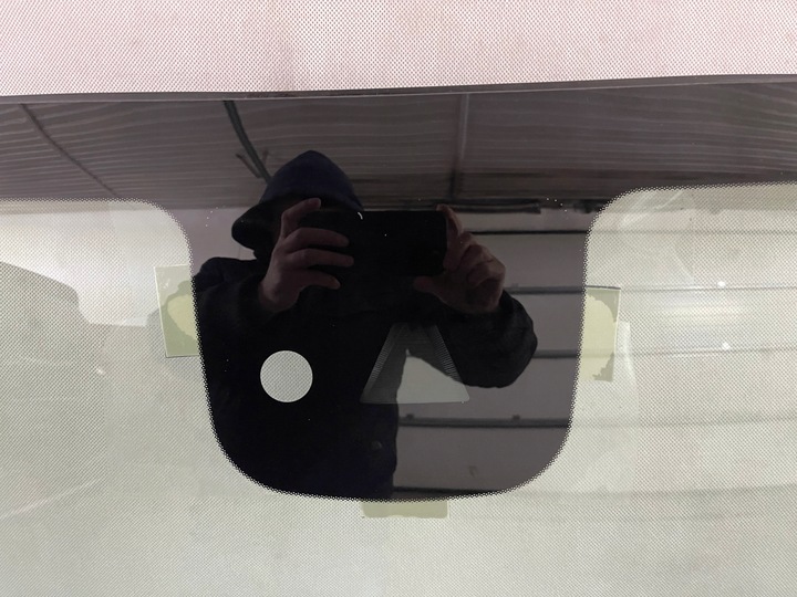 фото №2, Стекло передняя mercedes glb x247 датчик камера 2020