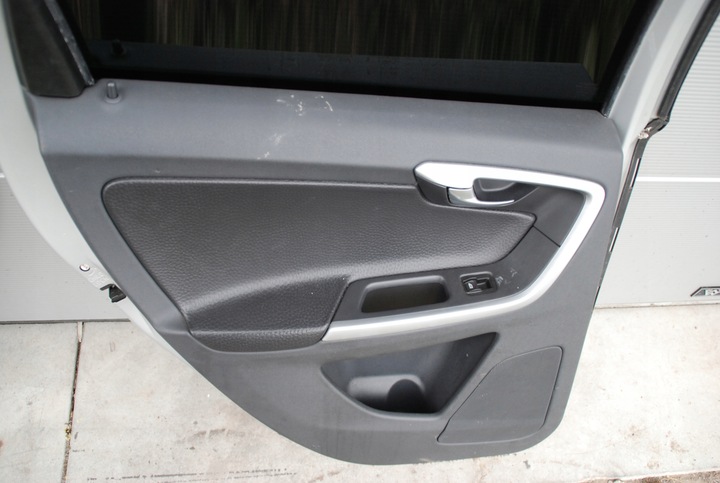 фото №9, Volvo xc60 дверь зад l / p комплектные 426-26 keyles