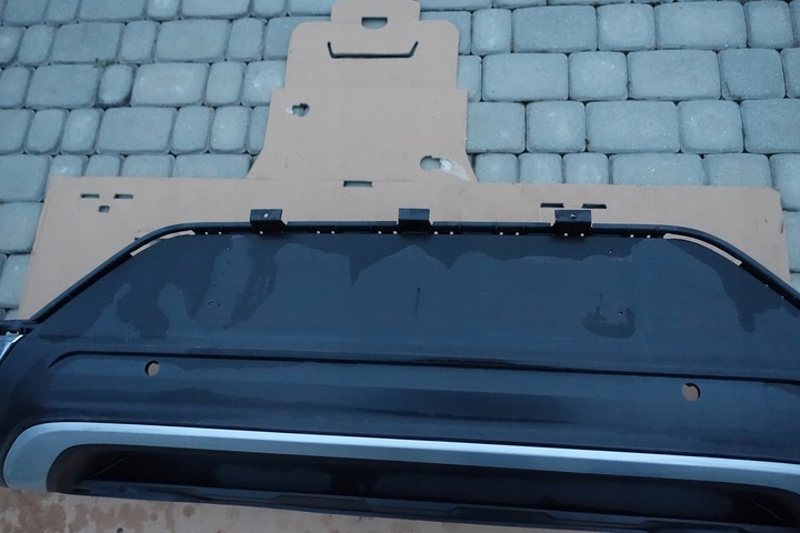 фото №4, Vw t-roc защита спойлер зад задний оригинал планки хром оригинал