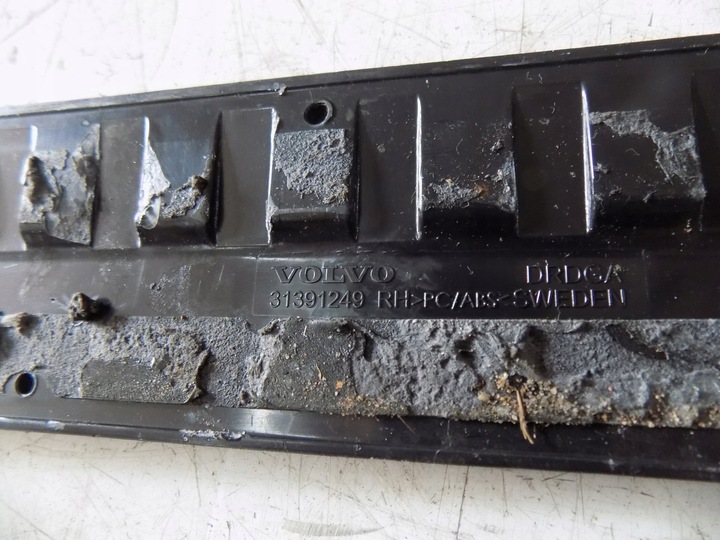 фото №5, Volvo xc60 i рестайлинг r-design планка накладка порога правая