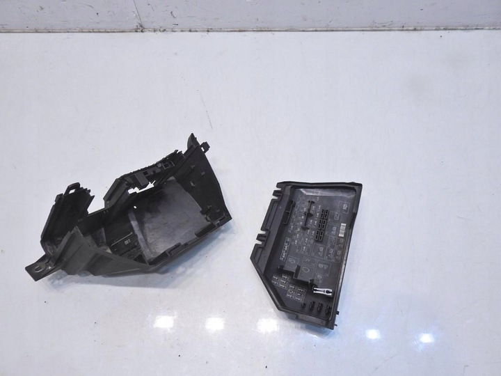 фото №7, Корпус коробка запобіжників ford mondeo mk4 iv 2.0 tdci 6g9t-14a067-ab