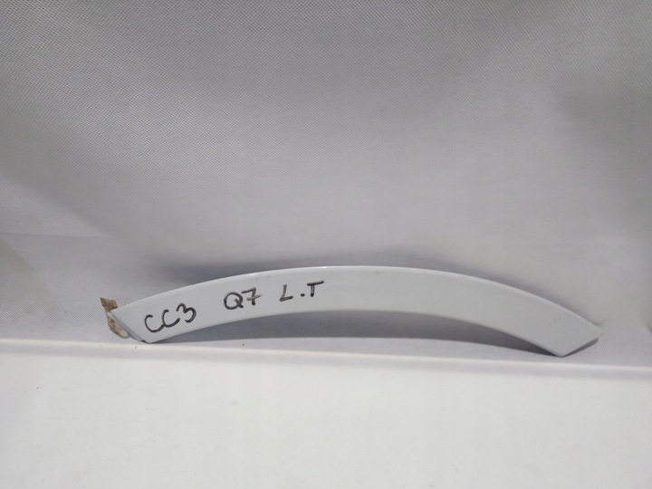 фото №1, Audi q7 планка дверь левая зад 4m0854819