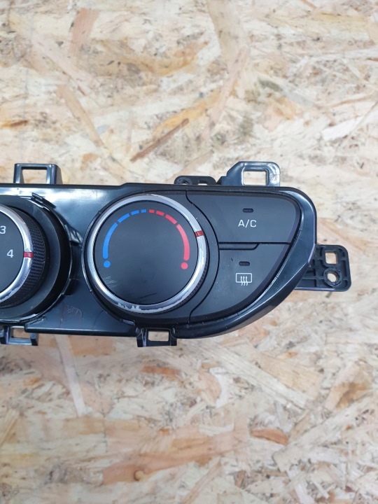 фото №7, Hyundai i10 ii панель климат-контроля 97250-b9000