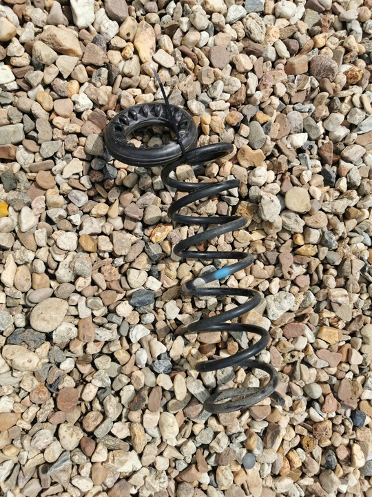 фото №1, Ford focus mk3 hb пружина підвішування зад