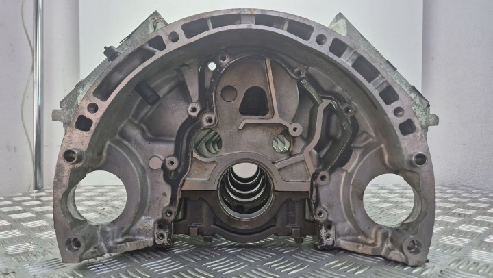 фото №6, Блок  двигуна mercedes 5.5 v8 m273 r2730101005 m273.970