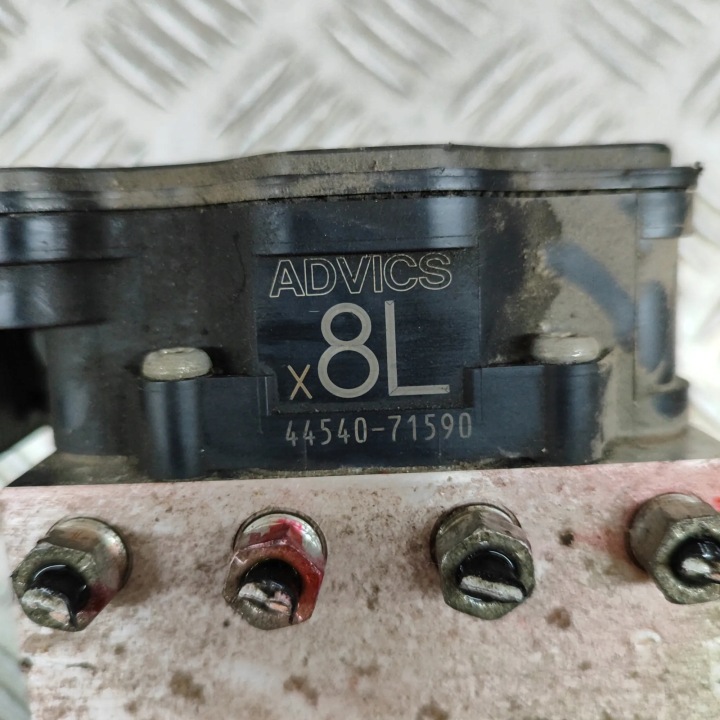 фото №7, Блок управления abs toyota hilux viii pick-up _n1_ 8954171810 23469764 2.4l 110kw