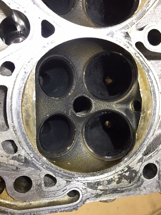 фото №8, Audi a4 b8 a5 2.0 tfsi головка двигуна 06h103373j