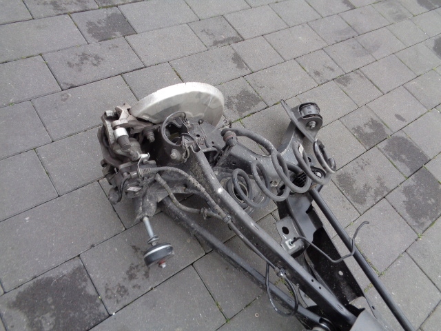 фото №4, Підвішування зад балка вісь bmw серії 1 f40 2020 рік