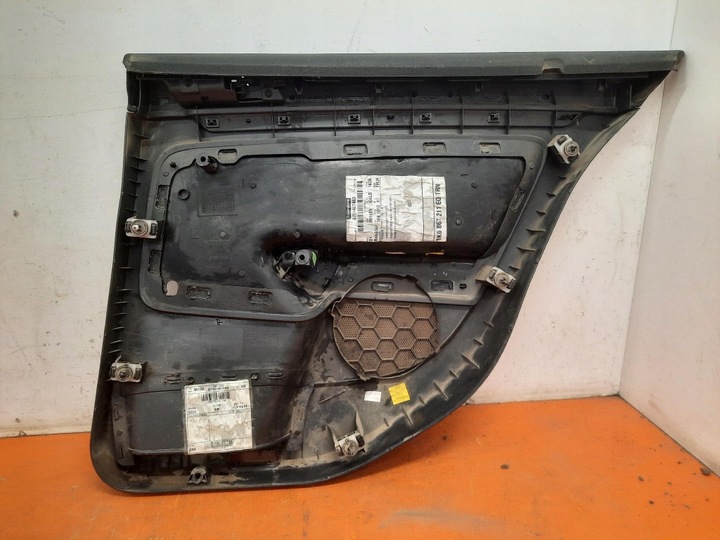 фото №6, Volkswagen golf v 03-09 боковина обивка дверь зад левая 1k6867211
