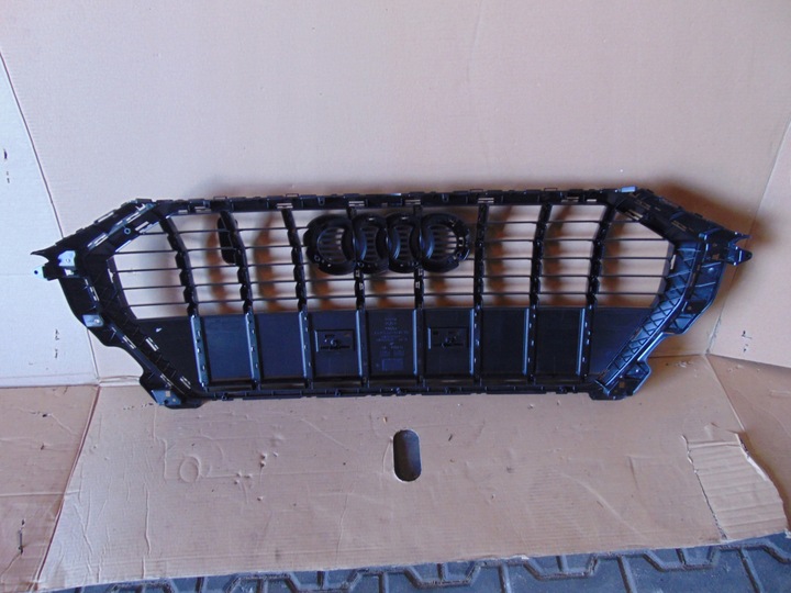 фото №3, Решётка решётка радиатора новая 83a853651e,f audi q3 83a s-line