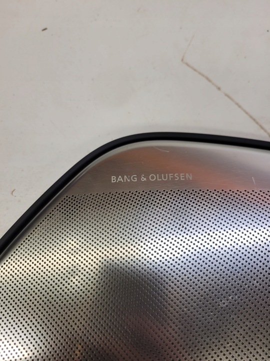 фото №4, Маскувальна накладка динаміка b&o audi a8 d4 4h0868451b