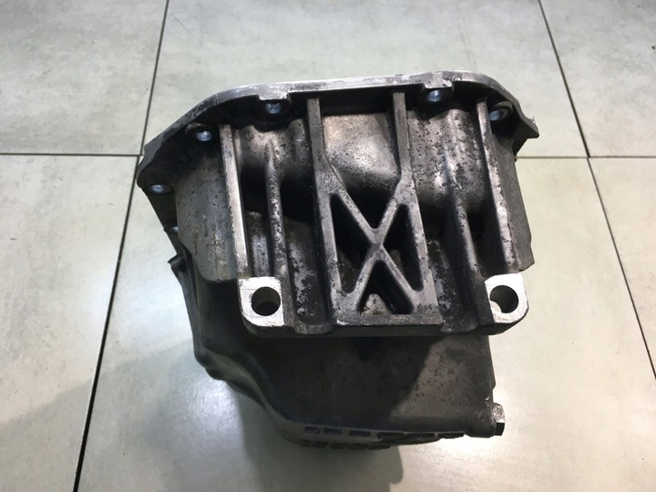 фото №7, Піддон масляна vw golf v 1.6 fsi 03c103603j