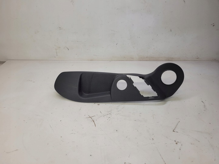 фото №1, Захист заглушка сидіння ліва audi a4 b6 8301931