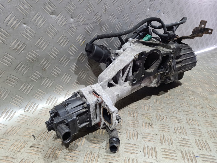 фото №6, Радиаторов выхлопных газов egr opel zafira c 2.0 cdti