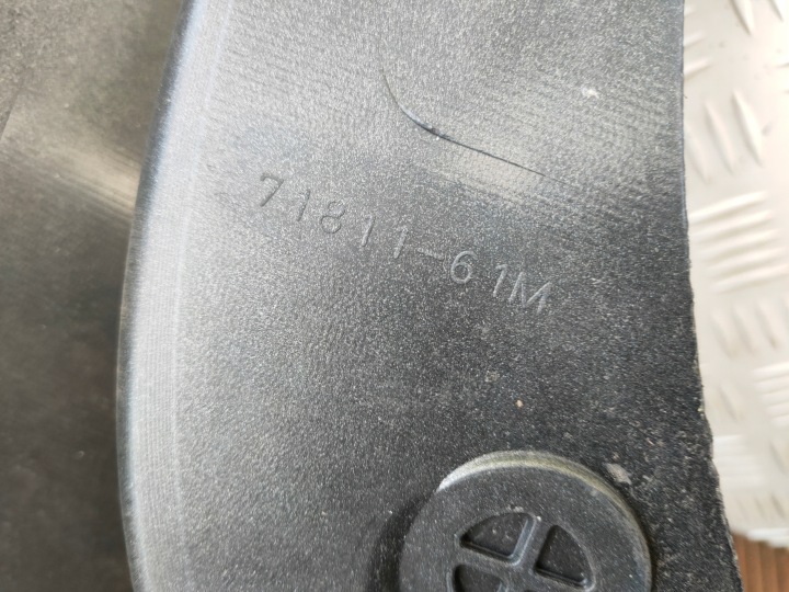 фото №10, Suzuki sx4 sx-4 s-cross 16-21 бампер заднє накладка зад 71811-61m oem номер