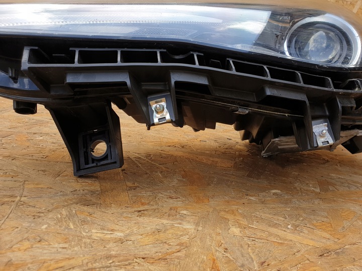 фото №8, Alfa romeo giulia лампа лівий перед 50564104