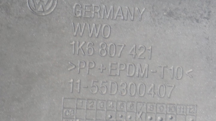 фото №16, Volkswagen 1k6807521ezt накладка бампера golf v 5