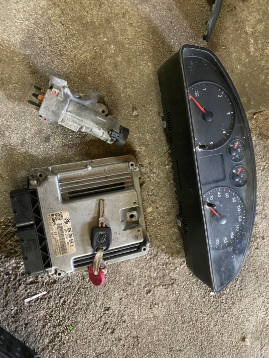 фото №5, Блок керування двигуном (ecu) volkswagen t5 038906016n 1.9 tdi
